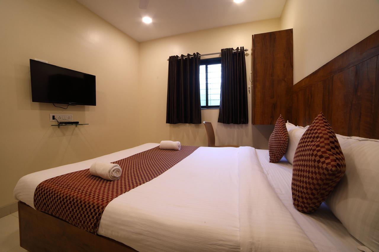 Oyo 8757 Prakash Inn Mumbai Kültér fotó
